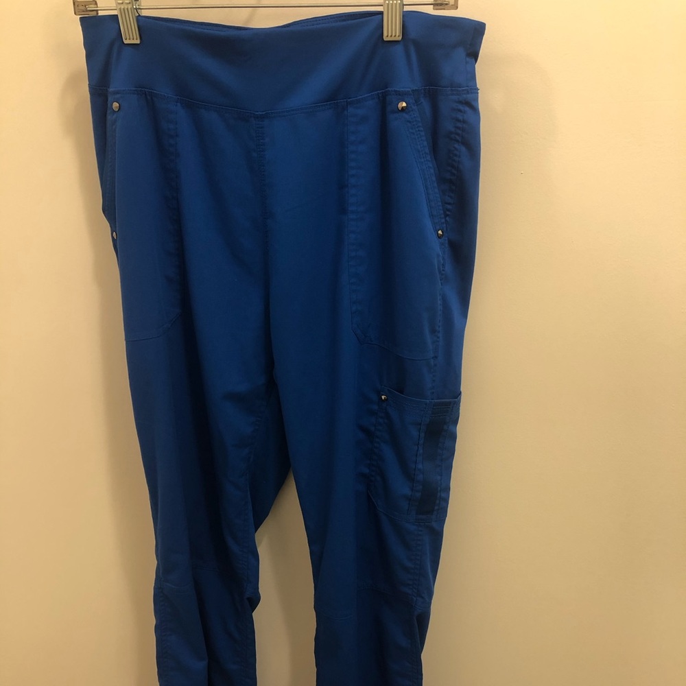 Scrub bottoms